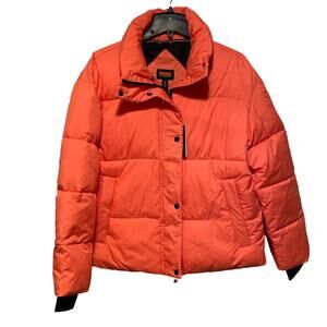Bass Outdoor Women's Discovery Puffer Jacket - Living Coral medium